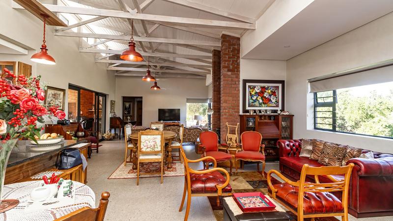 3 Bedroom Property for Sale in Outeniqua Strand Western Cape